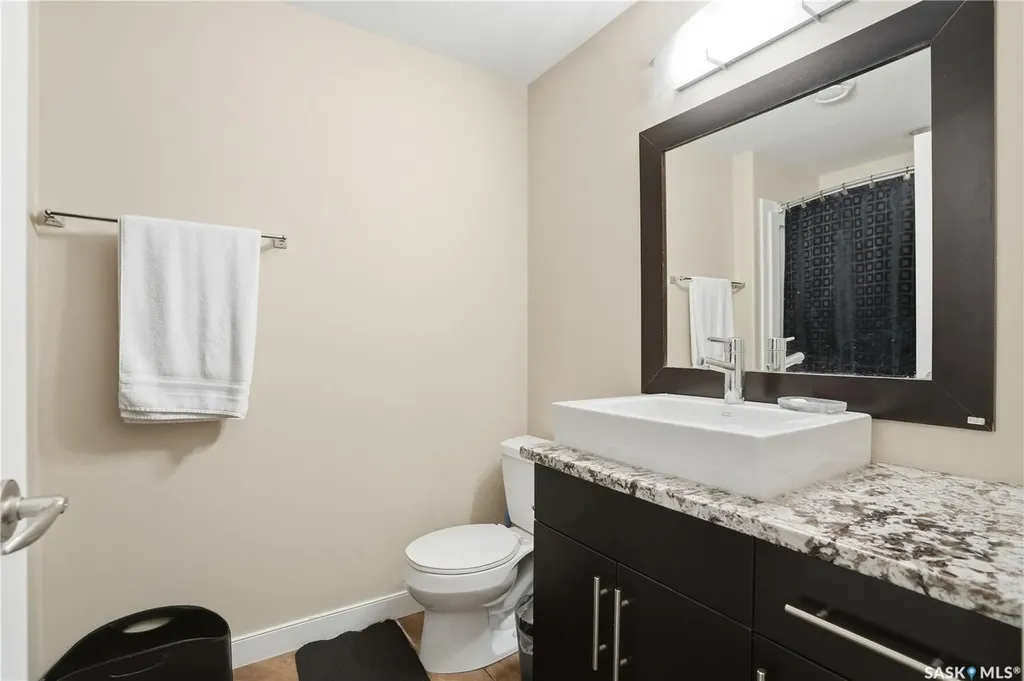 215 Beechwood Crescent Saskatoon SK S7V 1K6