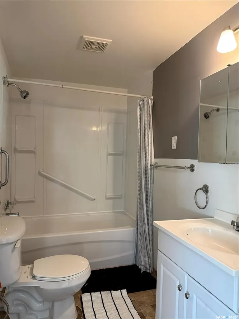 573 4th Avenue W Melville SK S0A 2P0