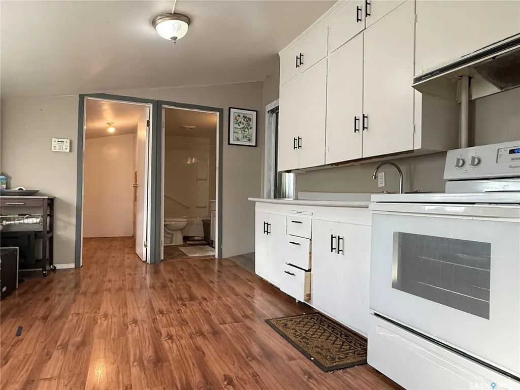 573 4th Avenue W Melville SK S0A 2P0