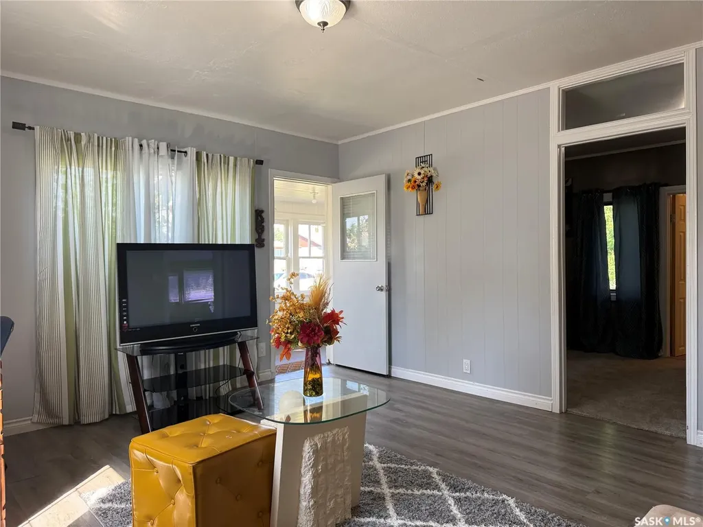 573 4th Avenue W Melville SK S0A 2P0
