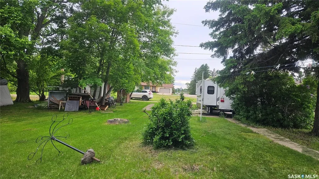 301 2nd Avenue Cudworth SK S0K 1B0