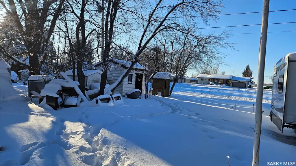 301 2nd Avenue Cudworth SK S0K 1B0