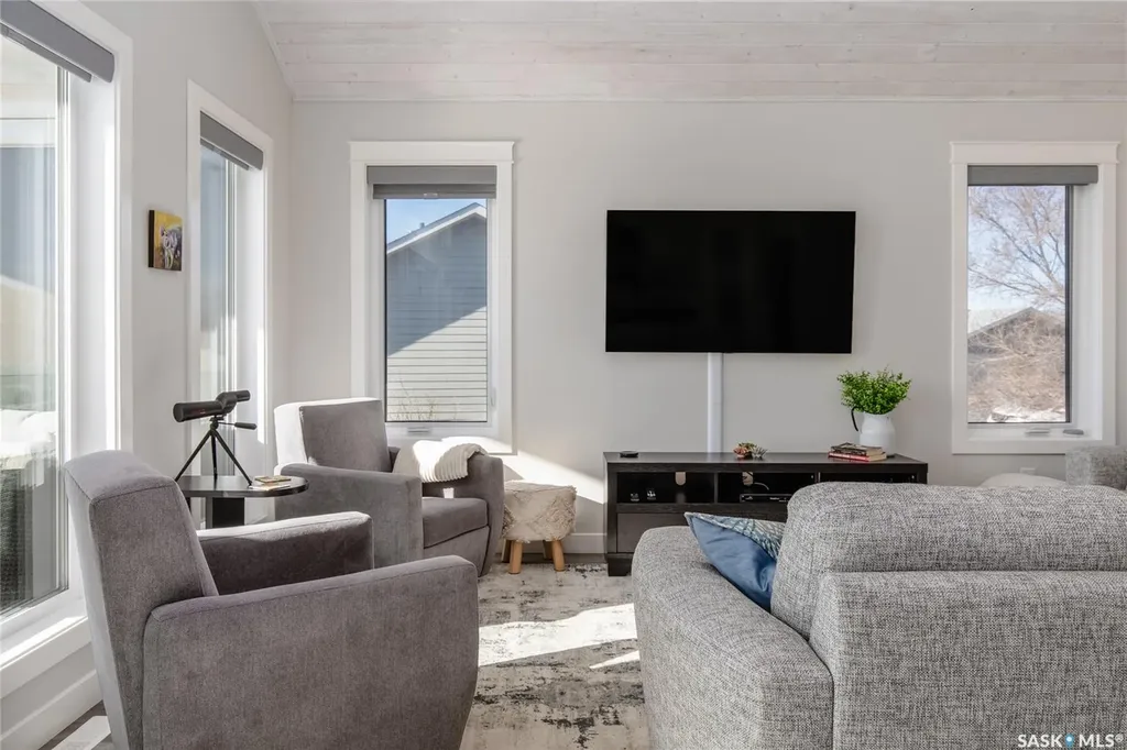 23 Grace Lane Diefenbaker Lake SK S0L 2E0