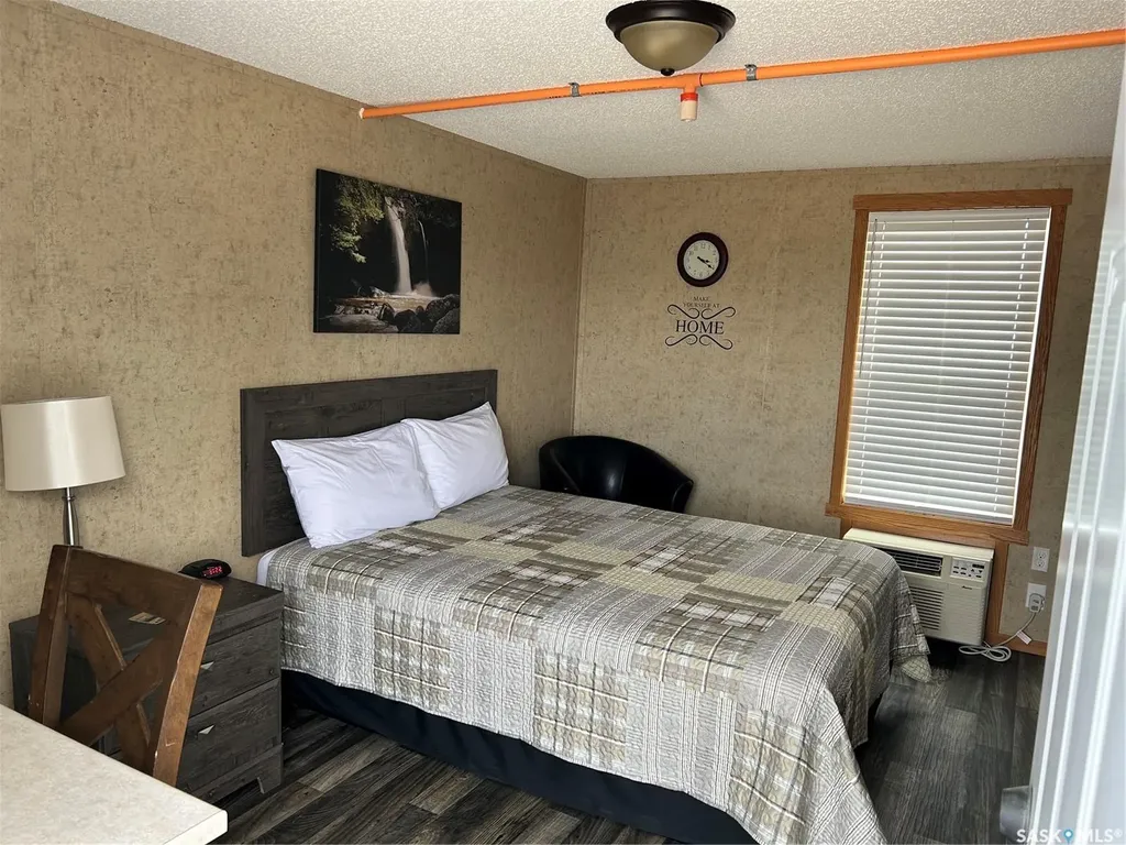 31 And 11 Main Street Leoville SK S0J 1N0