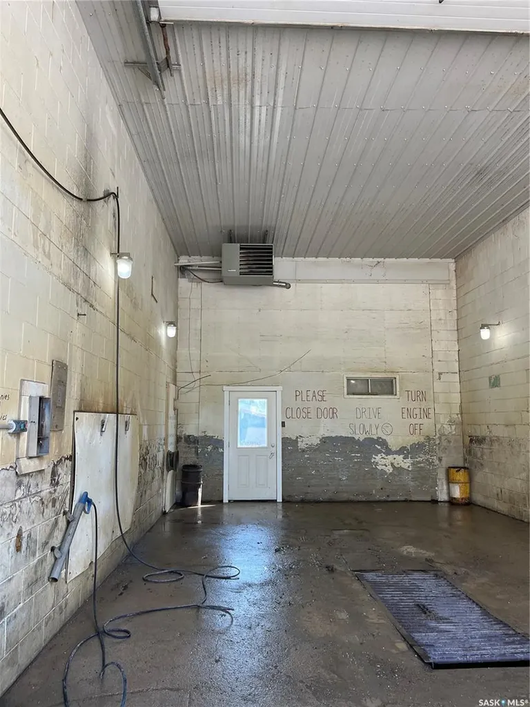 31 And 11 Main Street Leoville SK S0J 1N0
