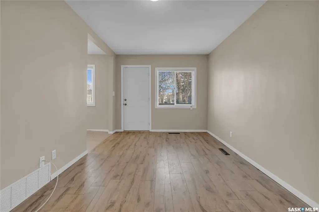 760 Rae Street Regina SK S4T 2A9