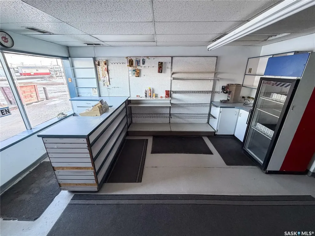 870 3rd Avenue W Shaunavon SK S0N 2M0