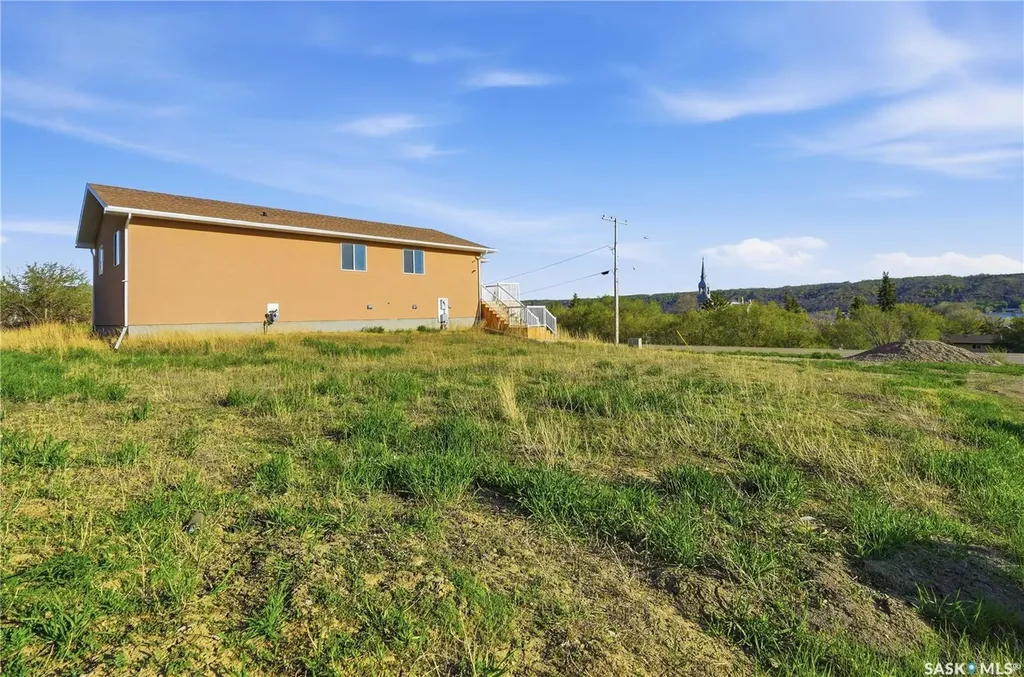 14 Ellisboro Trail Lebret SK S0G 2Y0