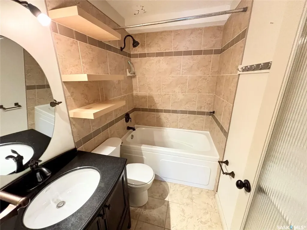160 Gore Place Regina SK S4T 7S4