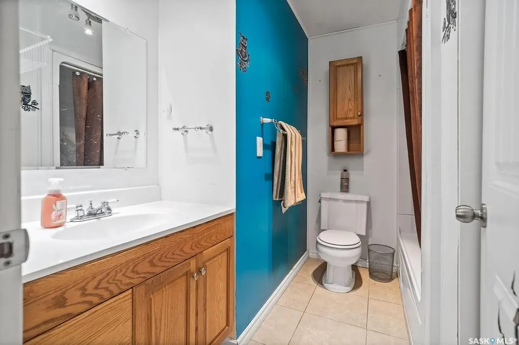 50 Hyland Crescent Regina SK S4R 7P3