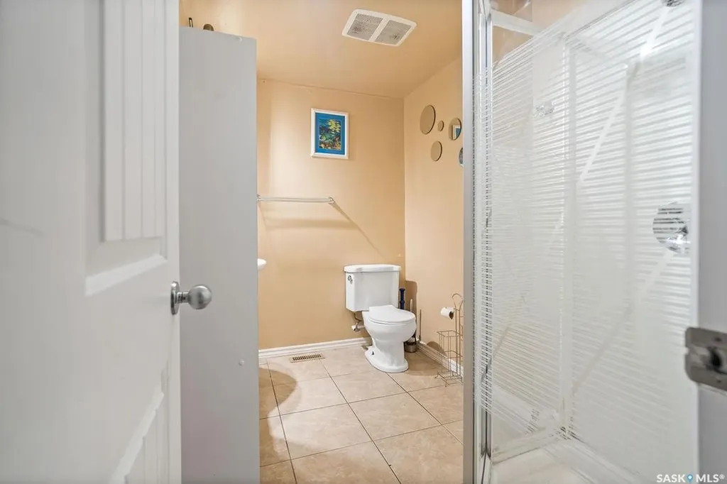 50 Hyland Crescent Regina SK S4R 7P3