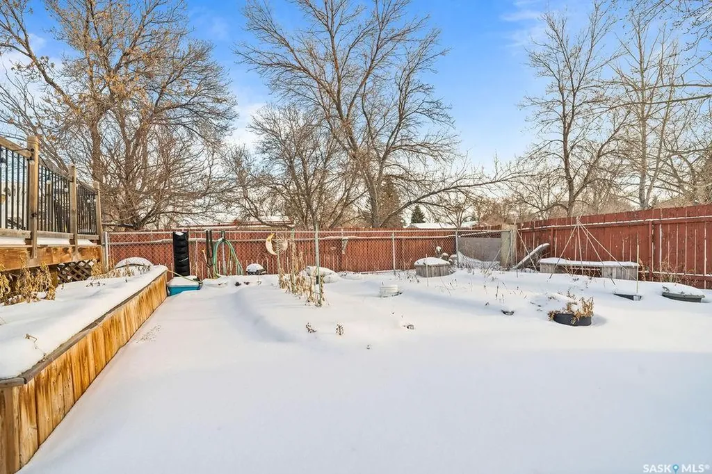 50 Hyland Crescent Regina SK S4R 7P3