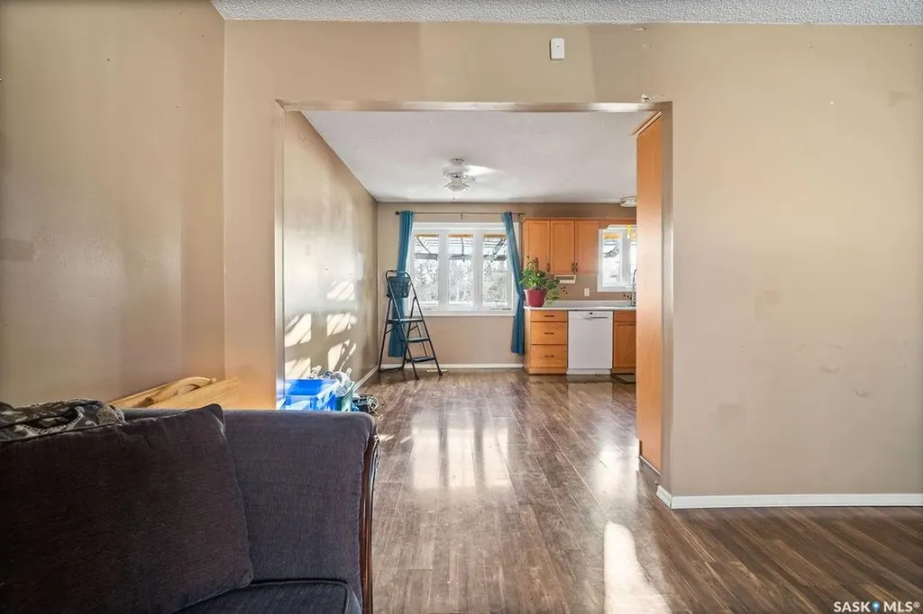 50 Hyland Crescent Regina SK S4R 7P3