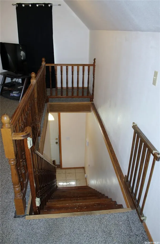 3 2nd Avenue SE Weyburn SK S4H 1W7