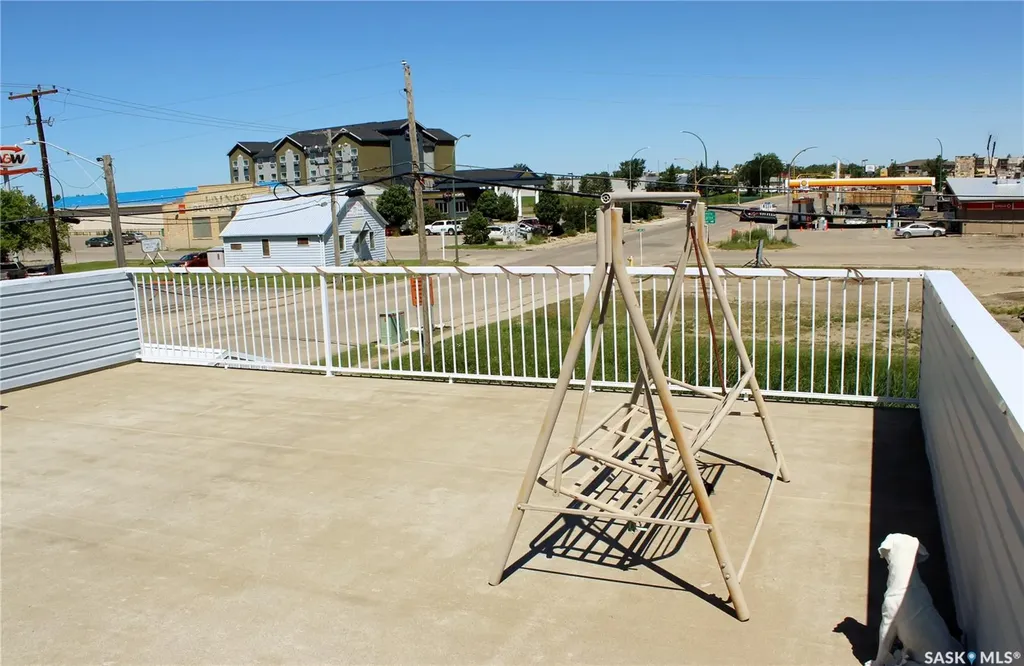 3 2nd Avenue SE Weyburn SK S4H 1W7