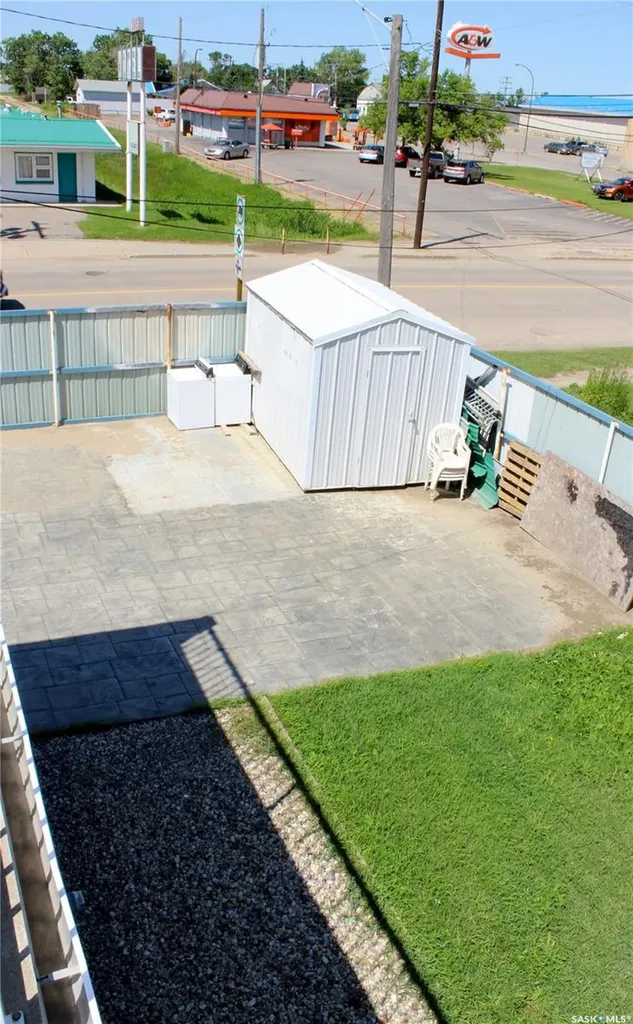 3 2nd Avenue SE Weyburn SK S4H 1W7