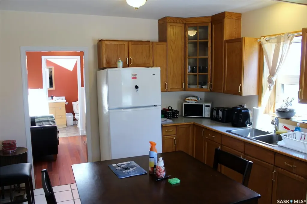 3 2nd Avenue SE Weyburn SK S4H 1W7