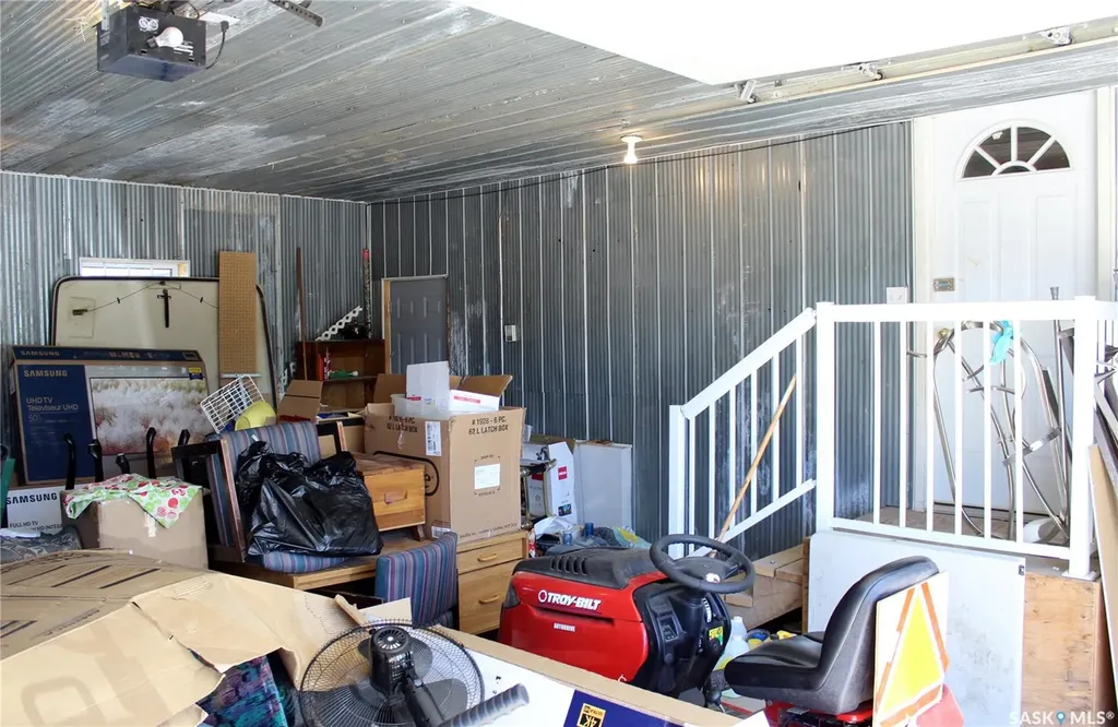 3 2nd Avenue SE Weyburn SK S4H 1W7