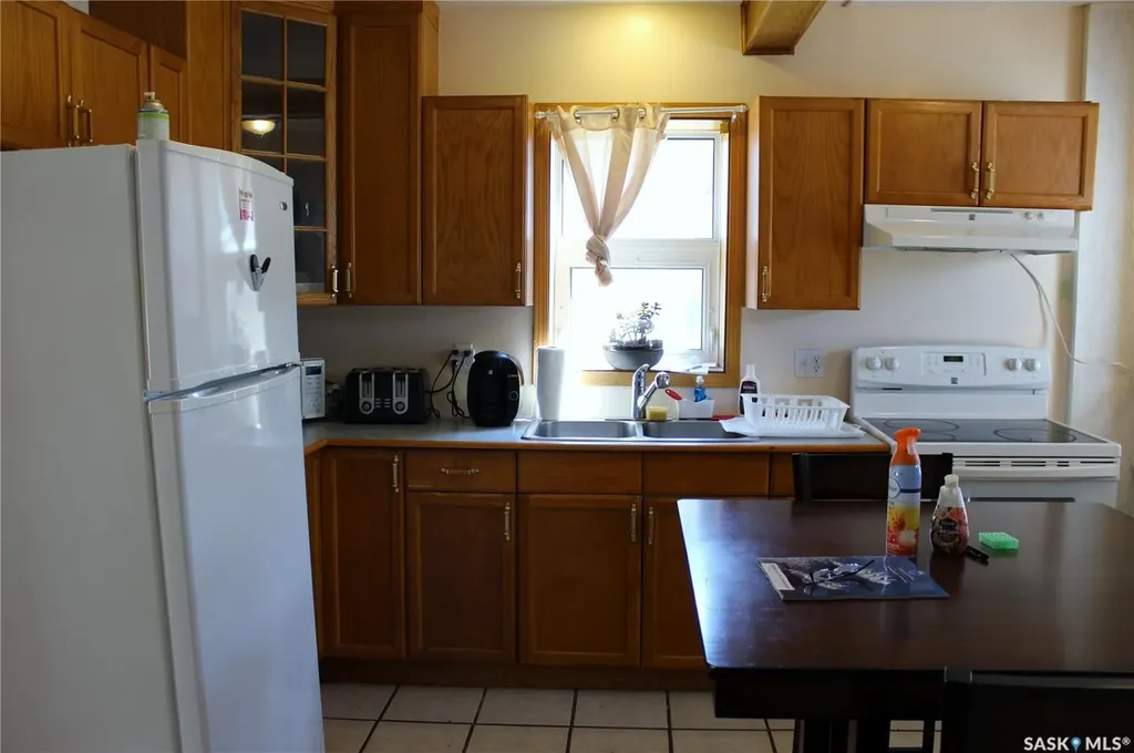 3 2nd Avenue SE Weyburn SK S4H 1W7