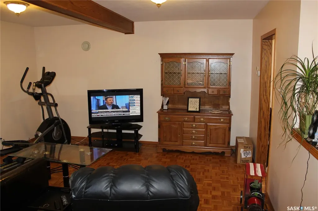 3 2nd Avenue SE Weyburn SK S4H 1W7
