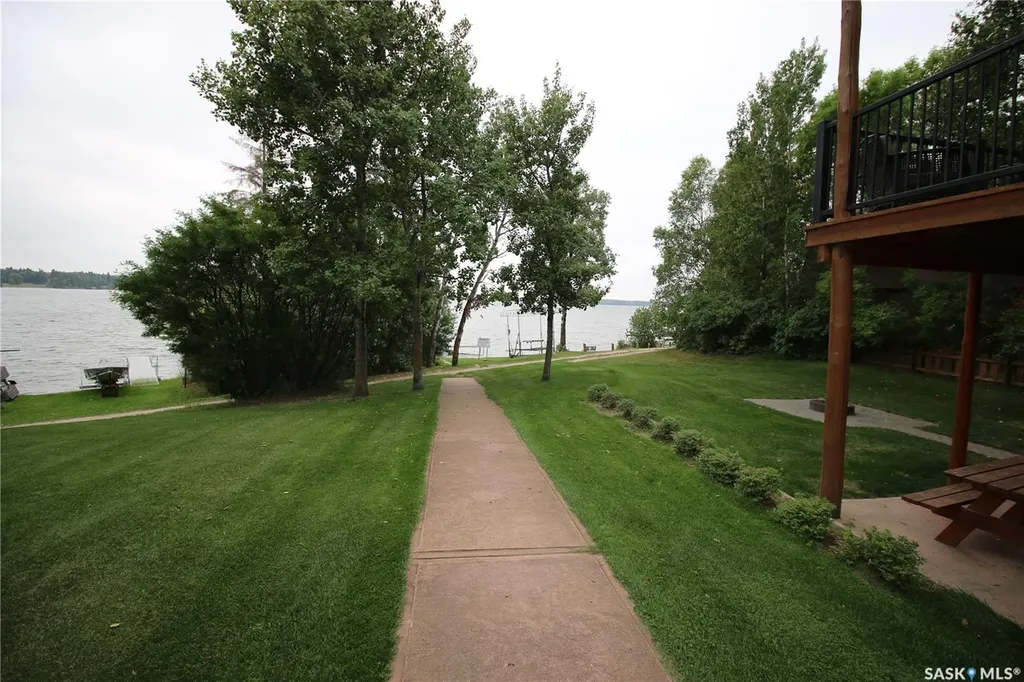 106 Chitek Drive Chitek Lake SK S0J 0L0