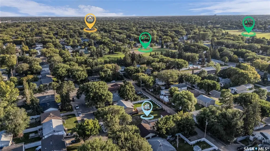 1713 D Avenue N Saskatoon SK S7L 1N7