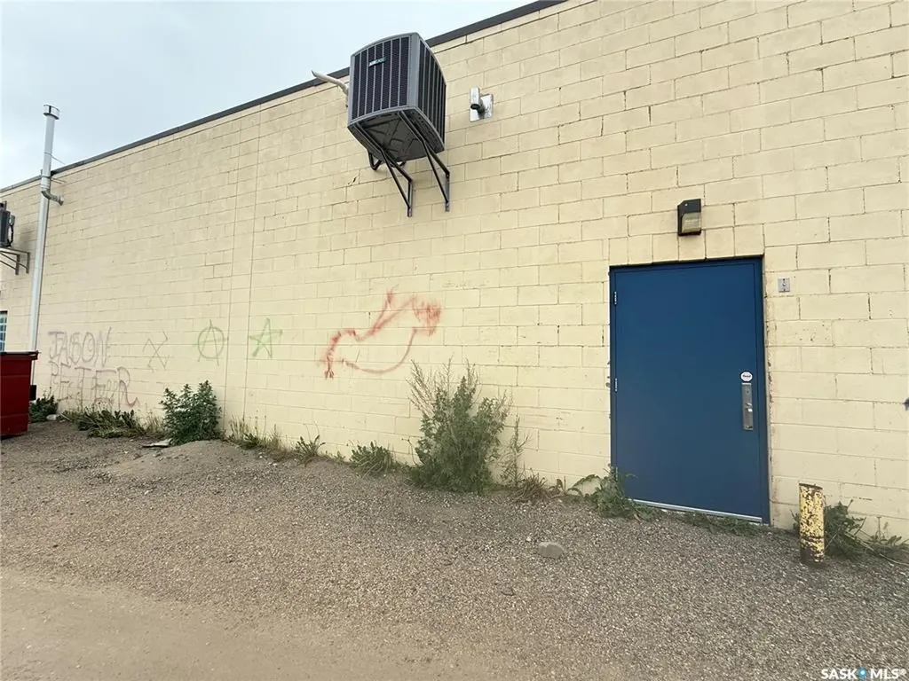 100 1st Avenue W Assiniboia SK S0H 0B0