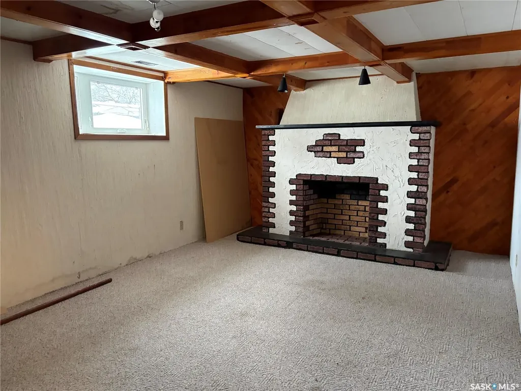 222 1st Street NE Wadena SK S0A 4J0