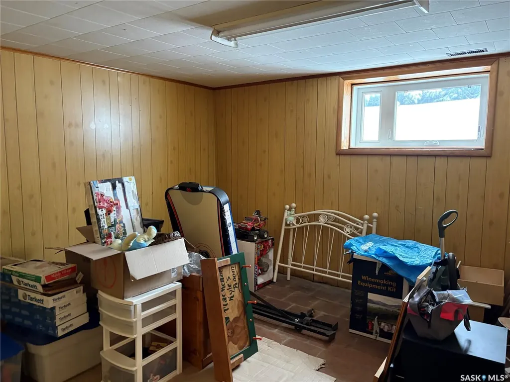 222 1st Street NE Wadena SK S0A 4J0