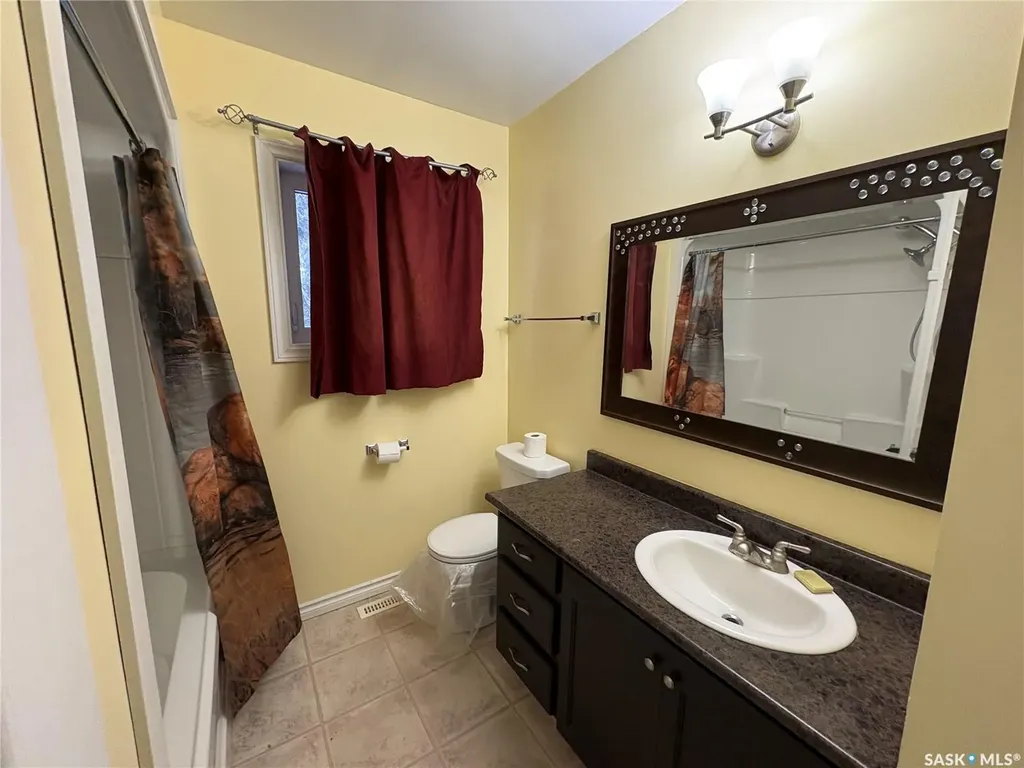 222 1st Street NE Wadena SK S0A 4J0