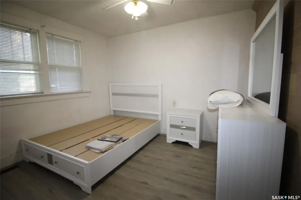 564 1st Street W Shaunavon SK S0N 2M0