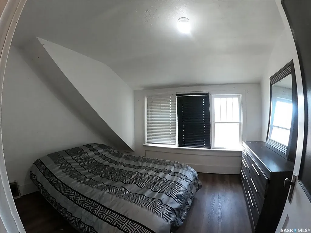 564 1st Street W Shaunavon SK S0N 2M0
