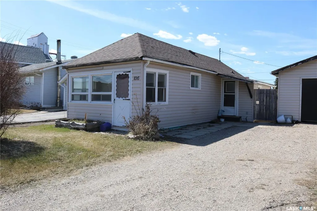 106 Garry Street Rocanville SK S0A 3L0