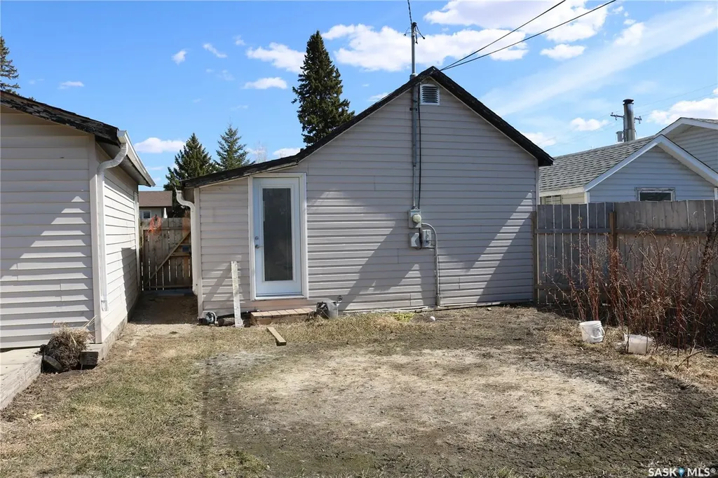 106 Garry Street Rocanville SK S0A 3L0