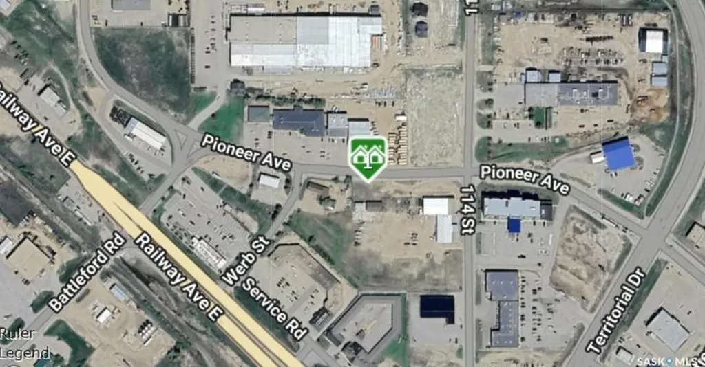 508 Pioneer Avenue North Battleford SK S9A 2M4