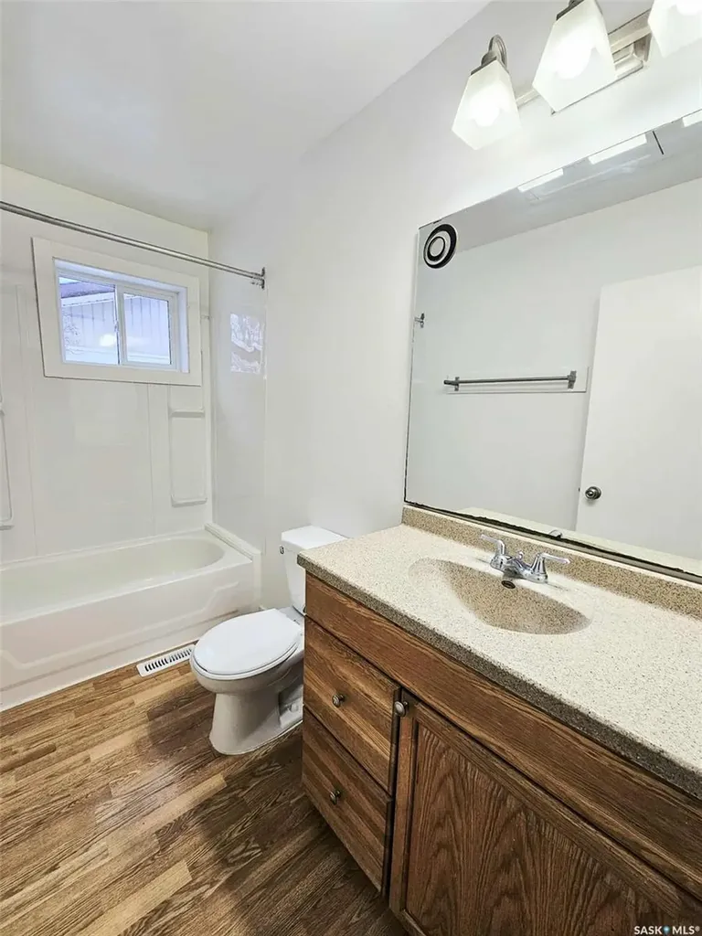 623 Street Mary Street Esterhazy SK S0A 0X0