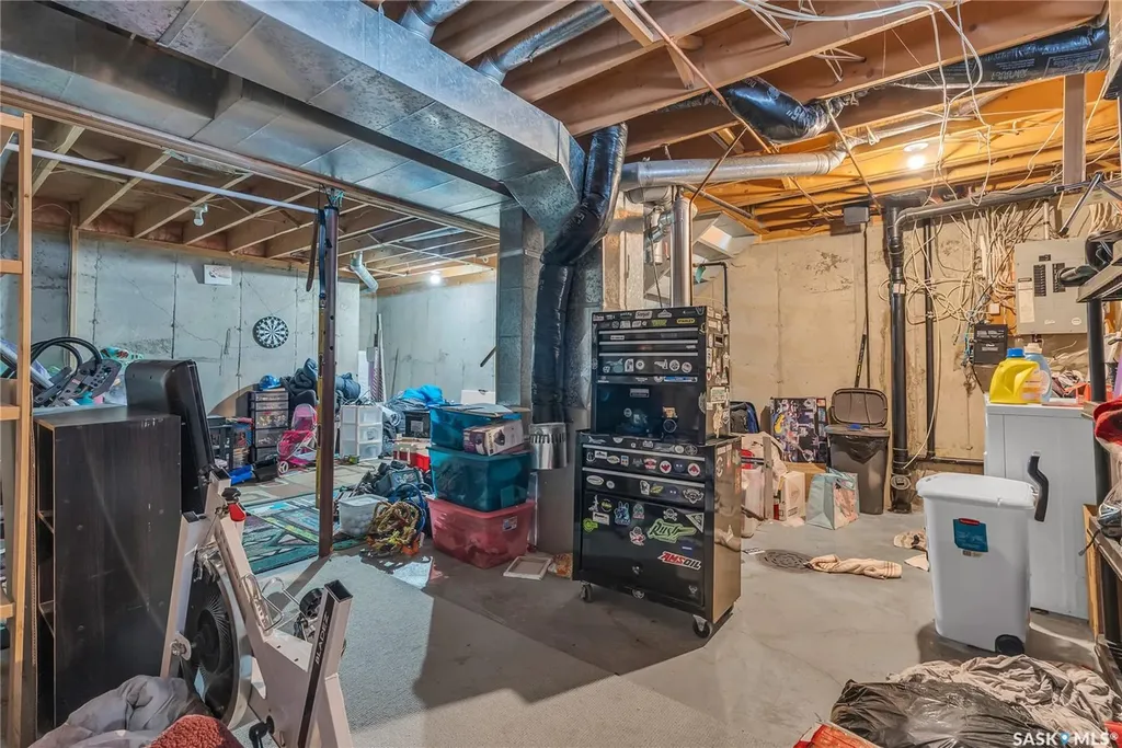 442-444 Russell Road Saskatoon SK S7K 6K9