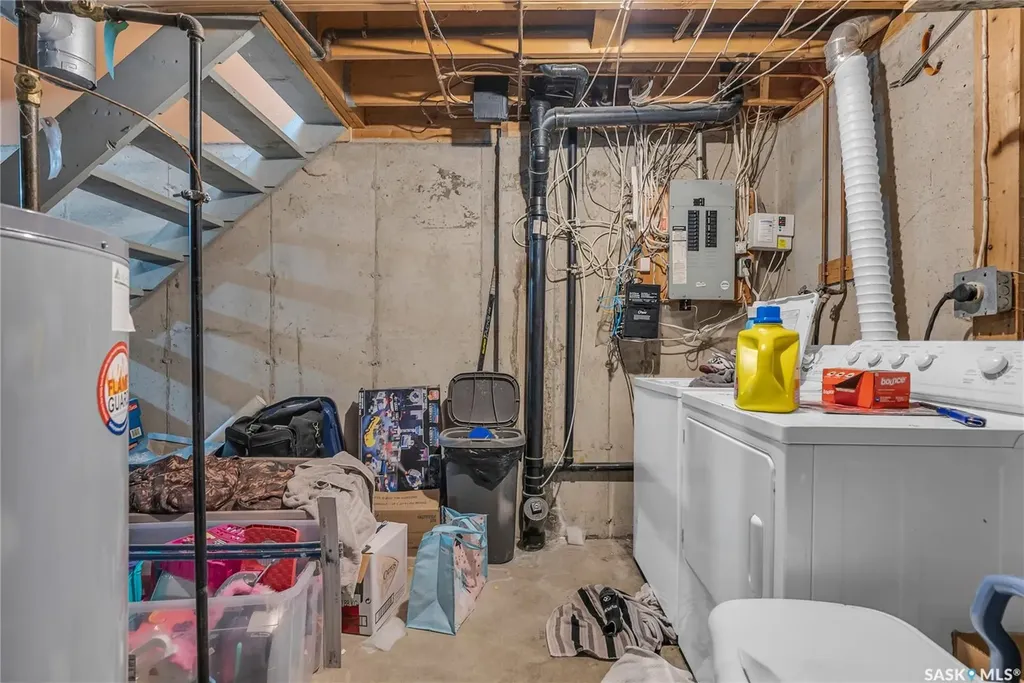 442-444 Russell Road Saskatoon SK S7K 6K9