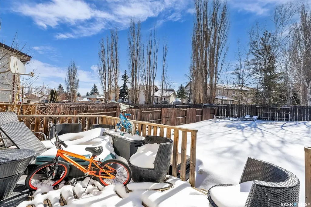 442-444 Russell Road Saskatoon SK S7K 6K9
