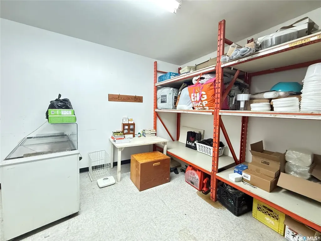 303 1st Avenue E Gravelbourg SK S0H 1X0