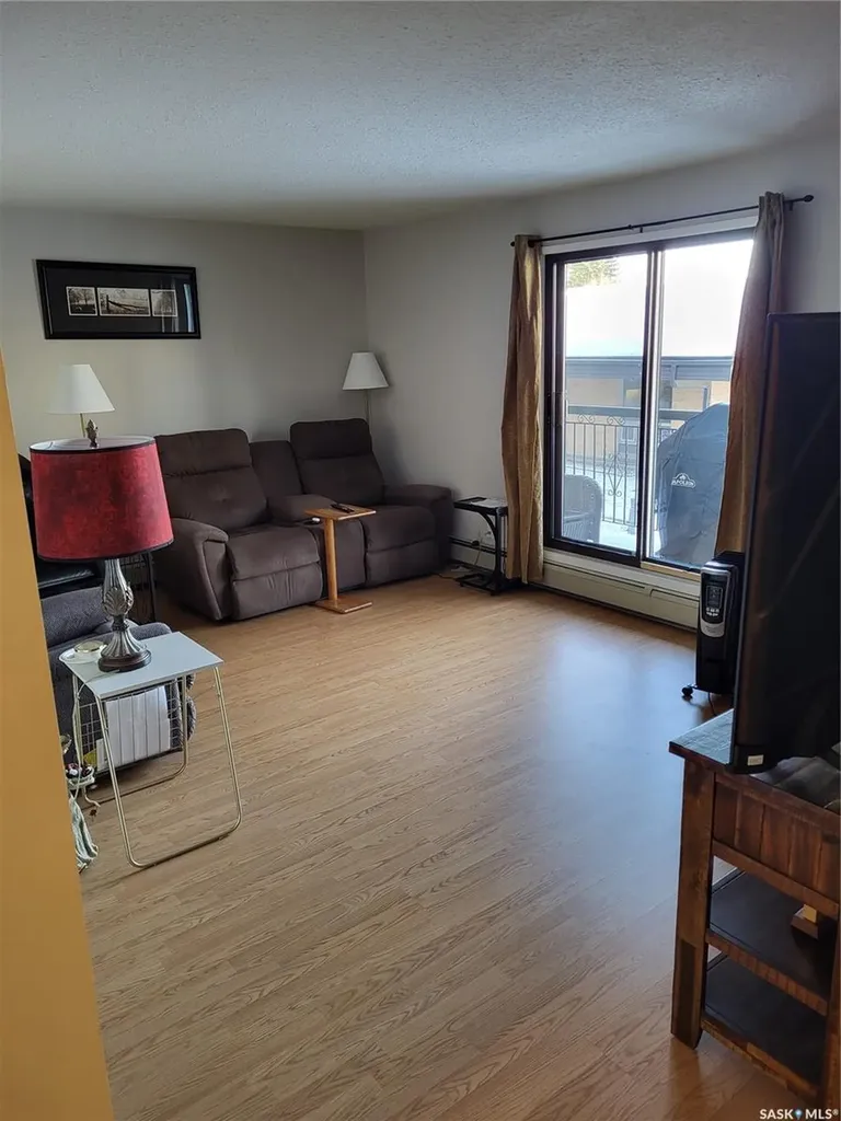 3130 Louise Street Saskatoon SK S7J 3L8