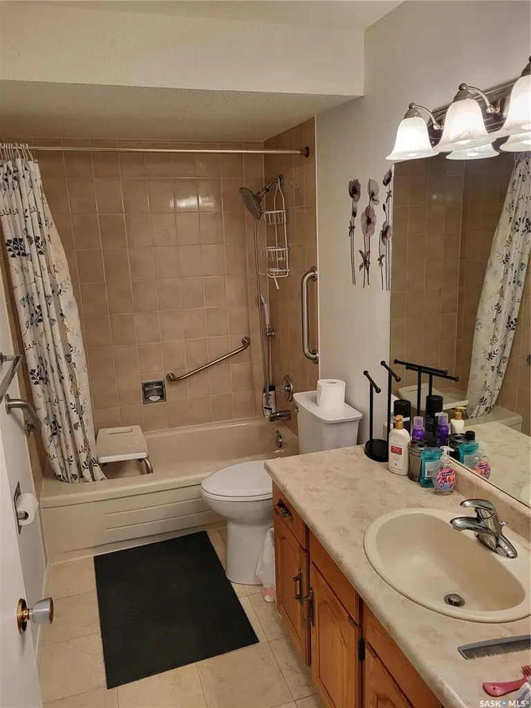 3130 Louise Street Saskatoon SK S7J 3L8