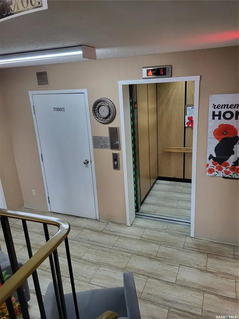 3130 Louise Street Saskatoon SK S7J 3L8