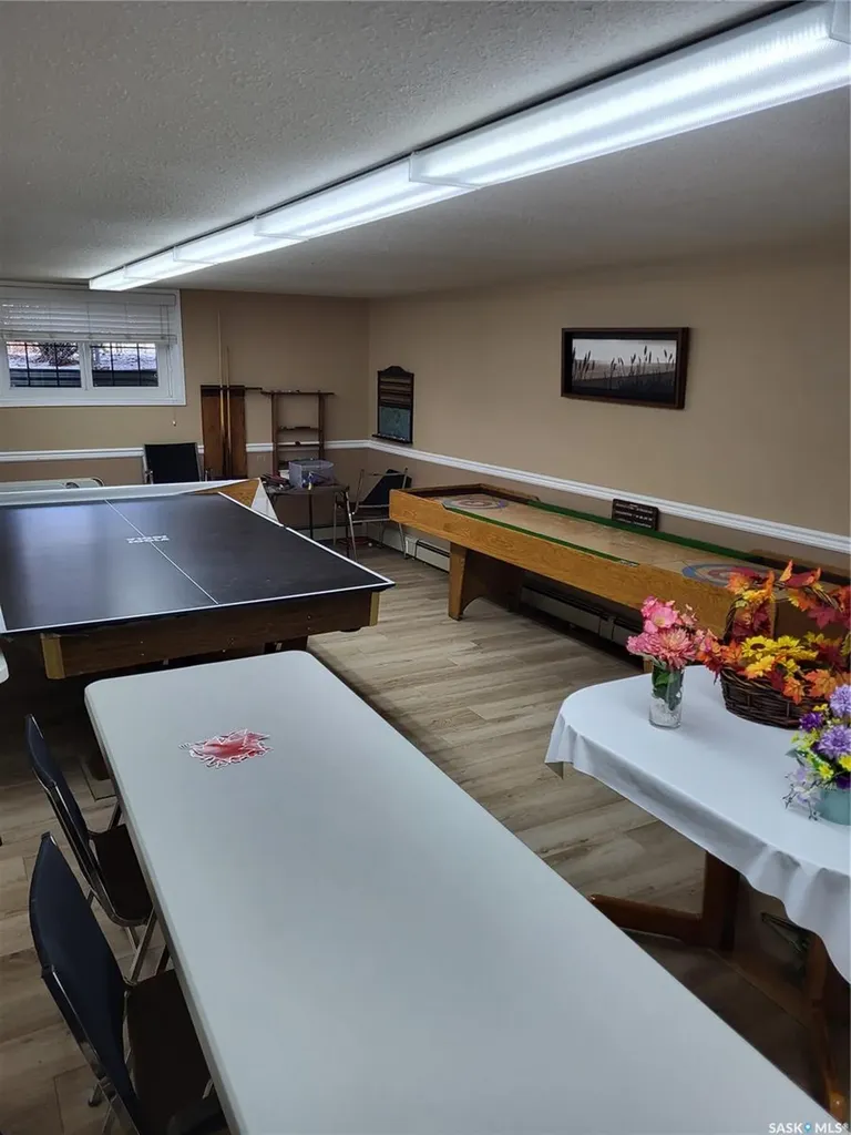 3130 Louise Street Saskatoon SK S7J 3L8