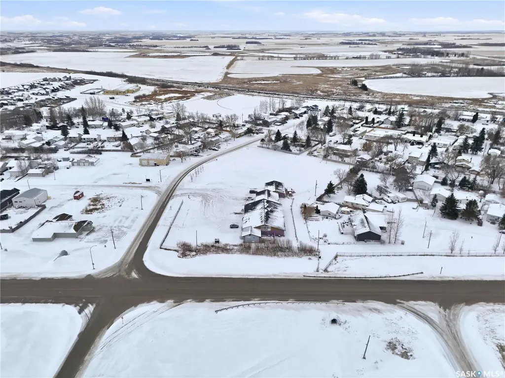 10 Main Street Clavet SK S0K 0Y0