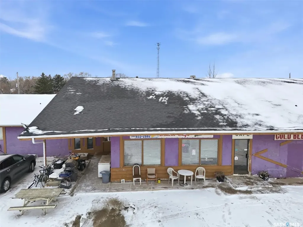 10 Main Street Clavet SK S0K 0Y0