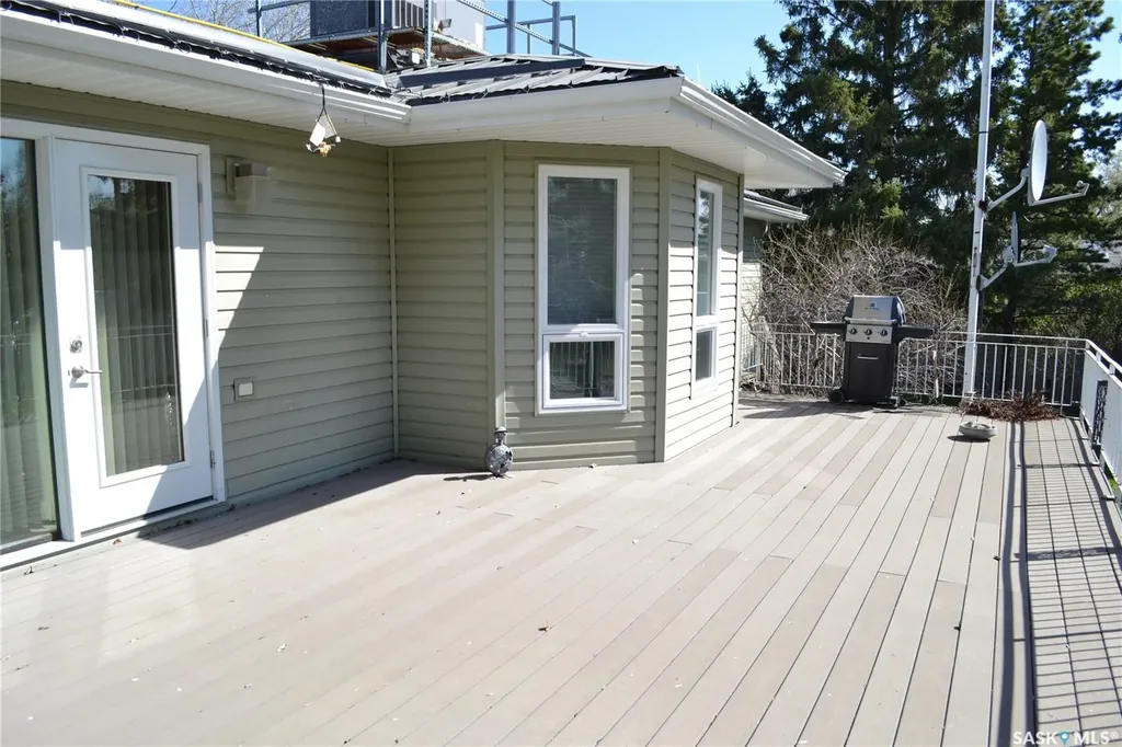 207 4th Avenue W Coleville SK S0L 0K0