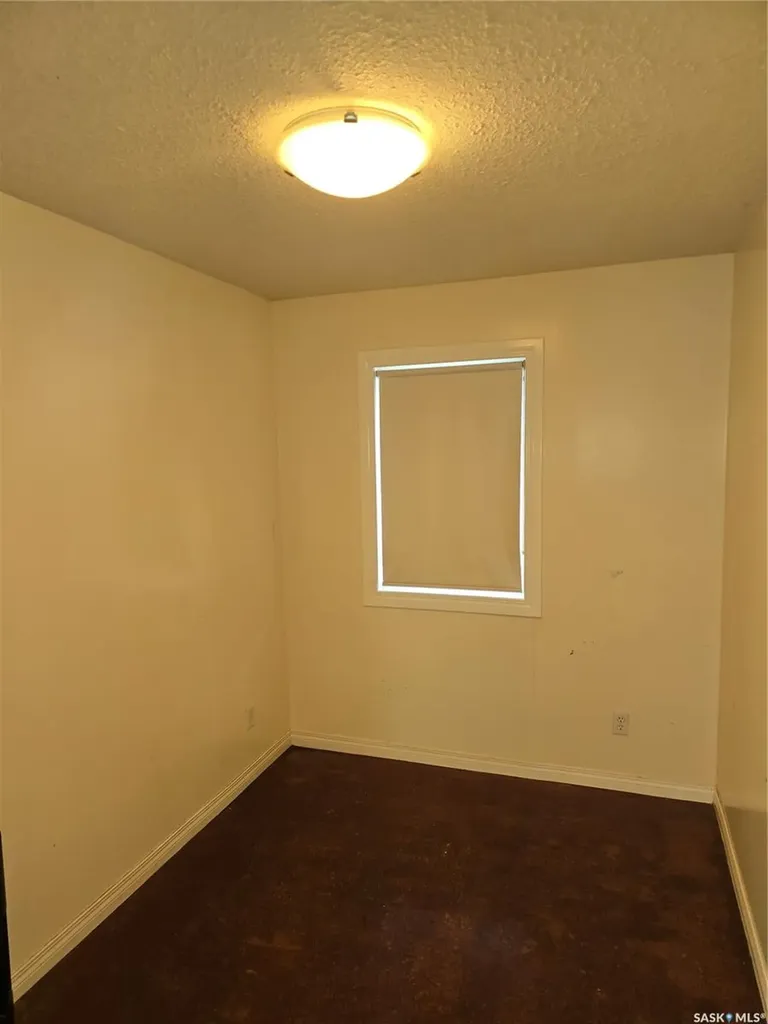 924 Montague Street Regina SK S4T 3H3