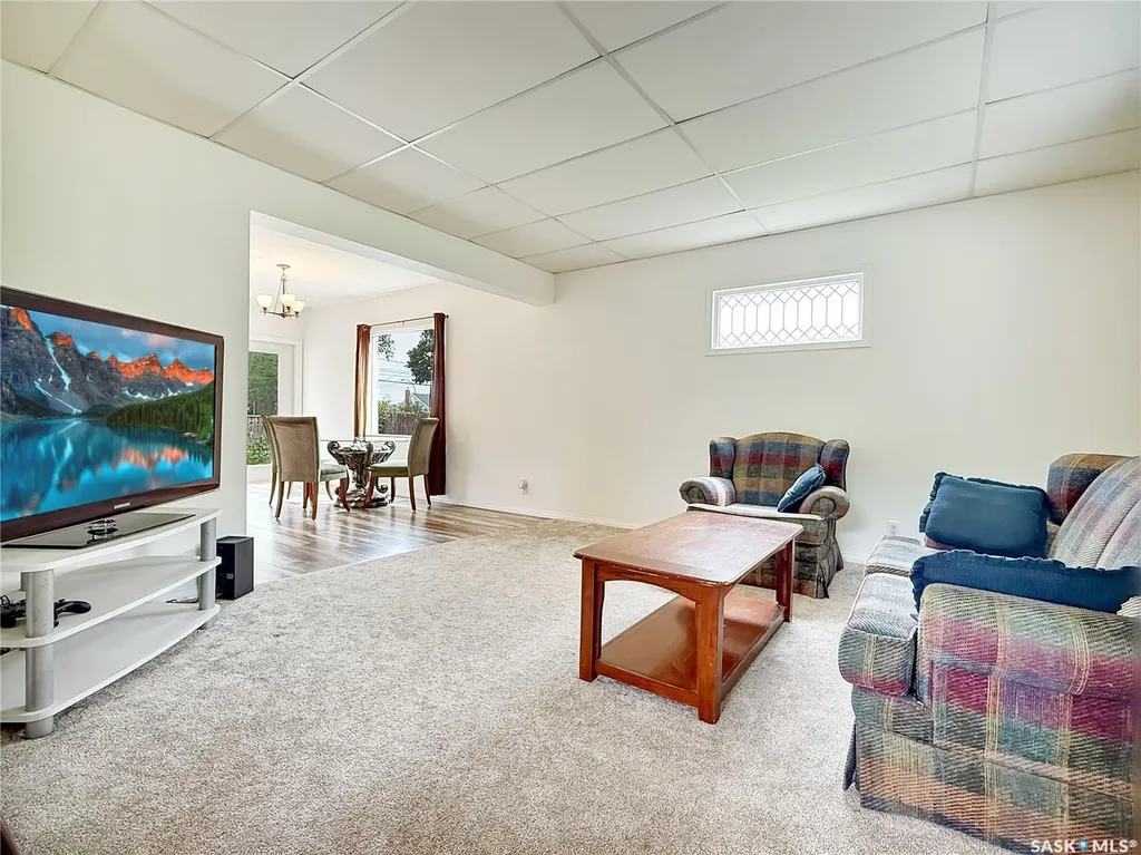 371 6th Avenue NW Swift Current SK S9H 0X9