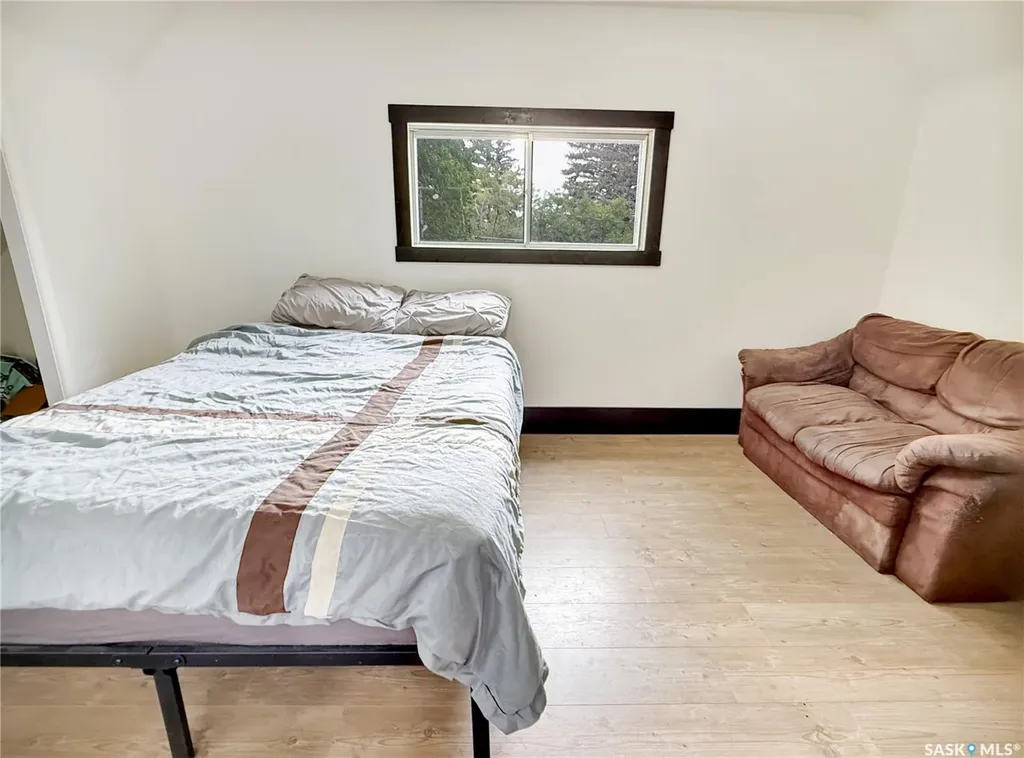 371 6th Avenue NW Swift Current SK S9H 0X9